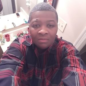 Meet your Posher, Yolanda